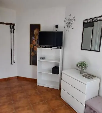 отдых у океана Los Silos